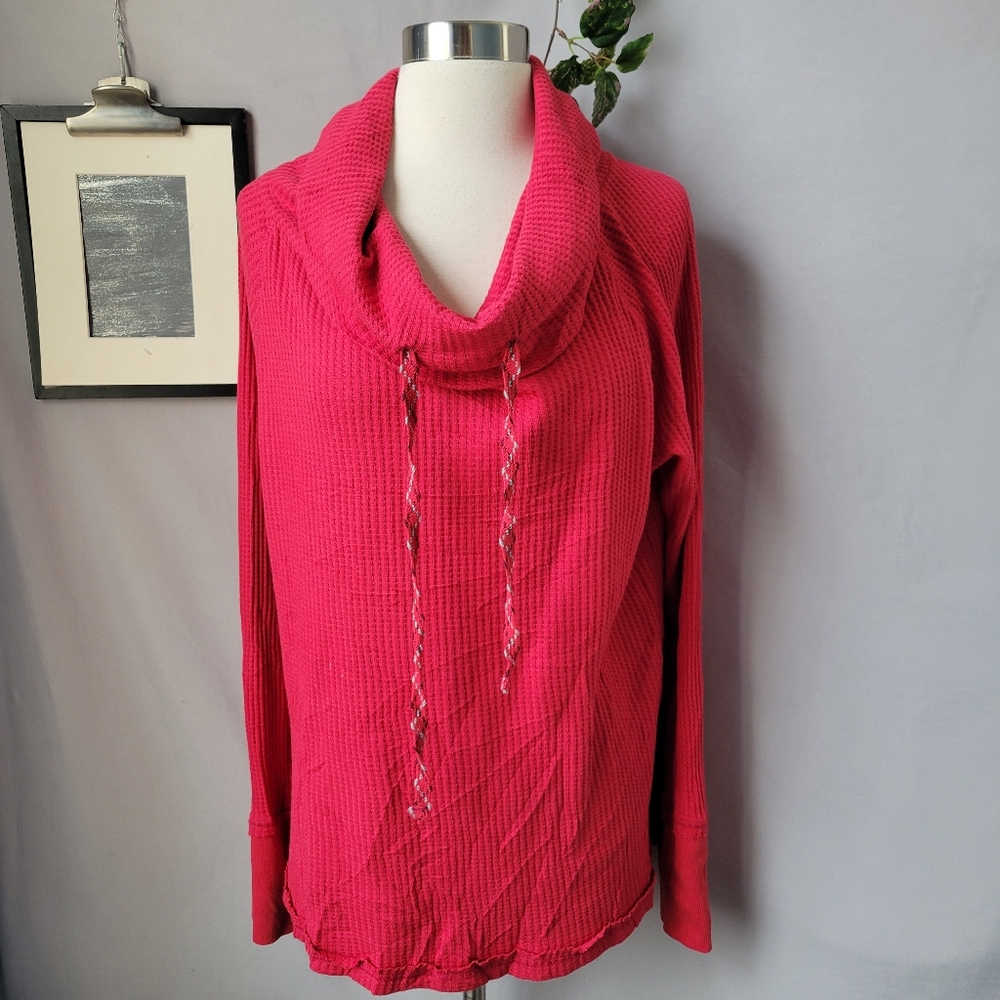 NEW Sundance Winter Postcard Waffle Thermal Knit Cowl Neck Pullover Top Red M